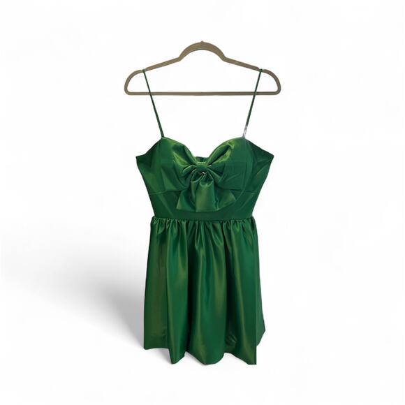 Mac Duggal 49616 Mini Green Christmas Bow Bubble Dress Size 6 NWT - Picture 4 of 9